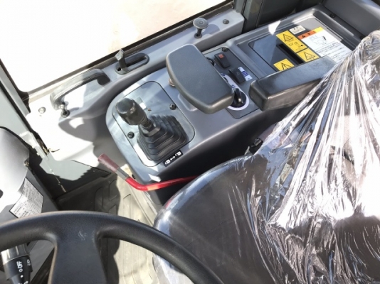 ขายรถตักล้อยาง KOMATSU WA200-5 (6,xxx ชั่วโมง) นำเข้าเองจากญี่ปุ่น สภาพสวยพร้อมใช้ มีVDOการทำงานครับ