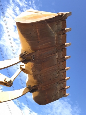 ขายรถตักล้อยาง KOMATSU WA200-5 (6,xxx ชั่วโมง) นำเข้าเองจากญี่ปุ่น สภาพสวยพร้อมใช้ มีVDOการทำงานครับ