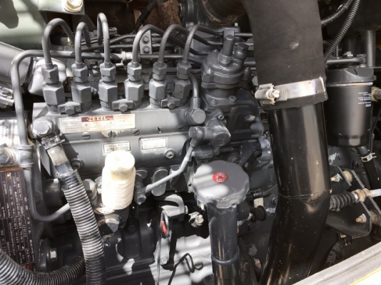 ขายรถตักล้อยาง KOMATSU WA200-5 (6,xxx ชั่วโมง) นำเข้าเองจากญี่ปุ่น สภาพสวยพร้อมใช้ มีVDOการทำงานครับ