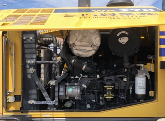 ขายรถตักล้อยาง KOMATSU WA270-6 ปี 2012 นำเข้าเองจากญี่ปุ่น สภาพสวยพร้อมใช้งาน มีVDOการทำงานครับ