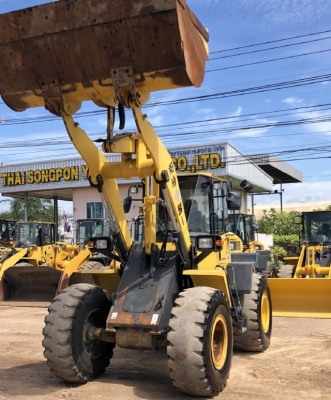 ขายรถตักล้อยาง KOMATSU WA270-6 ปี 2012 นำเข้าเองจากญี่ปุ่น สภาพสวยพร้อมใช้งาน มีVDOการทำงานครับ