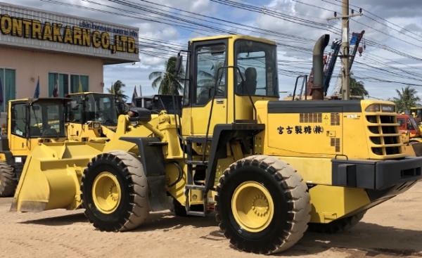 ขายรถตักล้อยาง KOMATSU WA300-3E นำเข้าเองจากญี่ปุ่น สภาพสวยพร้อมใช้ มีVDOการทำงานครับ