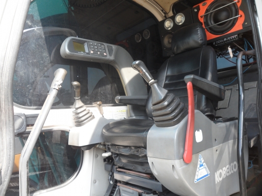 KOBELCO-SK120MARKมาร์ไฟว์ ขายด่วน850,000บาท เอกสารอินวอย 081-989-1989หรั่ง