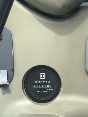 ขายรถขุด KOBELCO SK135SR ลายหัวกระแทก นำเข้าเองจากญี่ปุ่น สภาพสวยพร้อมใช้ มีVDOการทำงานครับ