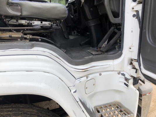 Isuzu 320 แรง ปี 49 สิบล้อหัวลาก รถสวยเดิมๆ รถร้านวัสดุก่อสร้าง ออกมือแรก มีระบบยกดัมพ์ครบ ทะเบียนพร