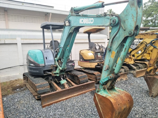 ไม่แพง 4ตัน Kobelco SK40SR-3 ปี2008 1,400ชม. from Japan ไม่แพง 4ตัน Kobelco SK40SR-3 ปี2008 1,400ชม. from Japan