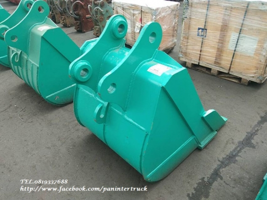 สินค้าใหม่ งานนำเข้า ประกอบนอกBUCKET บุ๊งกี๋สำหรับรถขุดไซค์100 ,120 /สลัก 60มิล/4ฟัน/ มีปีก ปากกว้าง:32นิ้ว(81cm.)