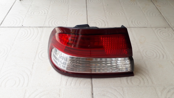 เศษไฟท้าย NISSAN CIFIRO A32 ข้างซ้าย แท้