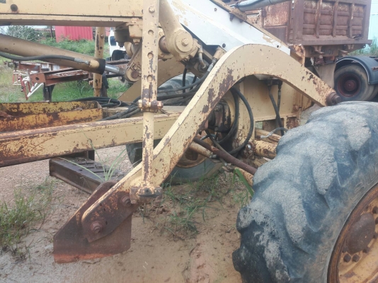 ขายรถเกรดCAT140G เอกสารเล่มทะเบียนราคา 1,600,000 ขายรถเกรดCAT140G เอกสารเล่มทะเบียนราคา 1,600,000