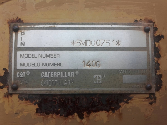 ขายรถเกรดCAT140G เอกสารเล่มทะเบียนราคา 1,600,000