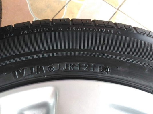 ล้อแม็ก Nissan Teana ขอบ 17 พร้อมยาง Bridgestone Turanza ER33  215/55R17 ผลิตปี 2018 ขายถูกๆ ทั้งชุด 18900.- /ใส่ฟรี รับเทิร์น รับบัตรเครดิตทุกธนาคาร ส่งได้ทั่วไทย