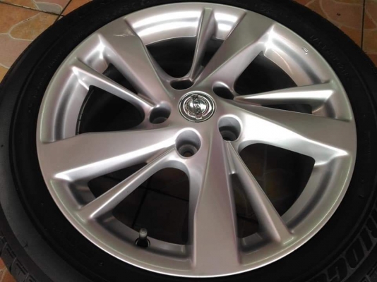 ล้อแม็ก Nissan Teana ขอบ 17 พร้อมยาง Bridgestone Turanza ER33  215/55R17 ผลิตปี 2018 ขายถูกๆ ทั้งชุด 18900.- /ใส่ฟรี รับเทิร์น รับบัตรเครดิตทุกธนาคาร ส่งได้ทั่วไทย