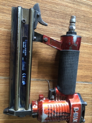 ขายปืนยิงตะปู D-MAX