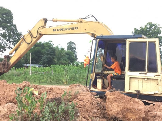 Komatsu PC60L-5