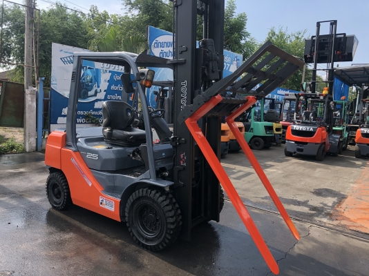 ขายรถตักยางพารา ขายรถตักยางพารา