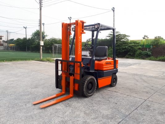 ขายรถโฟล์คลิฟท์ยี่ห้อ TOYOTA 5FG15