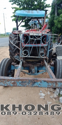 ขายด่วน รถไถแมสซี่ และ m7500 เหมา2คัน ไม่มีอุปกรณ์ รถใช้ลากลานมัน เพียง 130000 บาท