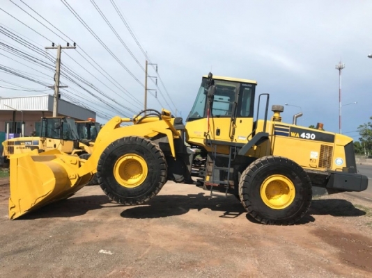 ขายรถตักล้อยาง KOMATSU WA430-5 นำเข้าเองจากญี่ปุ่น สภาพสวยพร้อมใช้ มีVDOการทำงานครับ