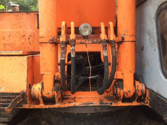 Hitachi EX200-3ไฟฟ้าครบ เอวแน่น ช่วงล่างเต็ม พร้อมใช้ เจ้าของขายเอง