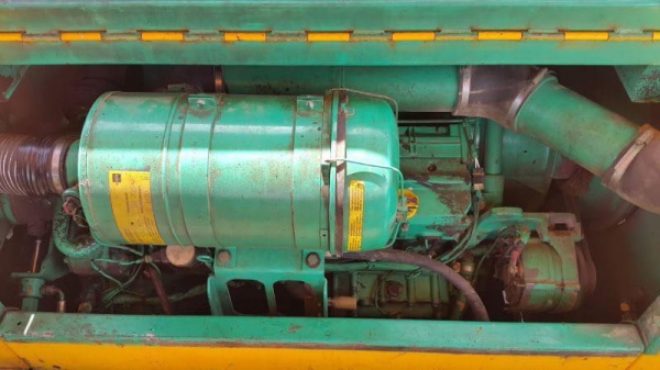 รถปูยาง VOGELE S1603 เครื่อง Deutz 6 สูบ รถปูยาง VOGELE S1603 เครื่อง Deutz 6 สูบ