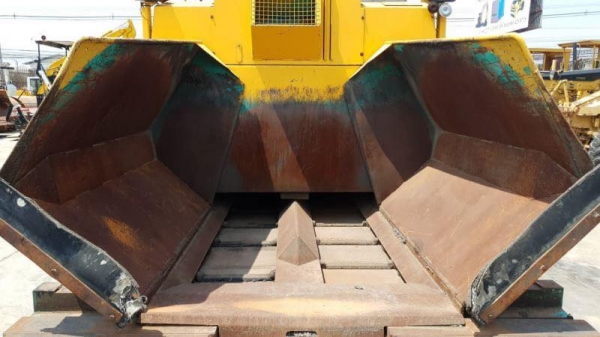 รถปูยาง VOGELE S1603 เครื่อง Deutz 6 สูบ รถปูยาง VOGELE S1603 เครื่อง Deutz 6 สูบ