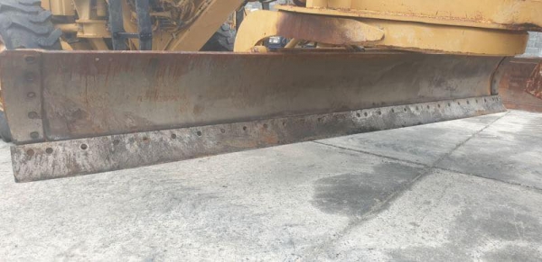 รถเกรด CAT140H VHP  S/N 2ZK7xxx