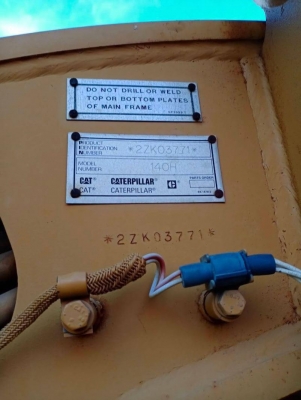 รถเกรด CAT140H VHP  S/N 2ZK03771