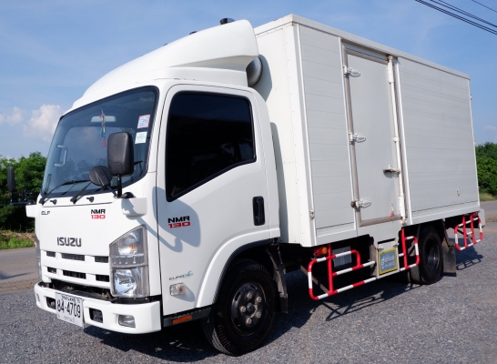 6 ล้อ ISUZU NMR130แรง ไมล์ 86,000 กม. (ไมล์แท้) น้อง ๆ ป้ายแดง ตู้แห้งยาว 4.3 ม. ออกมามือเดียวป้ายแด 6 ล้อ ISUZU NMR130แรง ไมล์ 86,000 กม. (ไมล์แท้) น้อง ๆ ป้ายแดง ตู้แห้งยาว 4.3 ม. ออกมามือเดียวป้ายแด