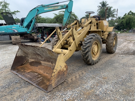 ขาย 295,000 รถตัก CAT 910 45 v เครื่องดี เกียร์แรง เอวแน่น ยางดี รถพร้อมใช้งาน เอกสารซื้อขาย รถอยู่ นครปฐม 090-772-3710 090-772-3708