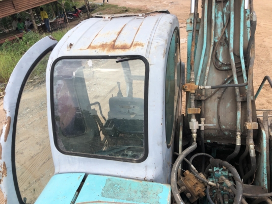 ขายด่วน KOBELCO SK200 MART-5 SUPER เอกสารเล่มทะเบียน  รถใช้งานได้ พร้อมหัวแย็กและบุ๋งกี้ สนใจสอบุาม 093-0764943  K ตั้ม