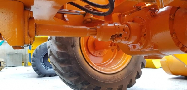 KOMATSU 507 ขนาดบุ้งกี่0.7คิวขนาดเทียบเท่า WA70เครื่องยนต์komatsu 4d94 ฝาสูบหนา เก่าญี่ปุ่นใช้งาน 3000HR บูชสลักเดิม แน่นทุกจุด ซ่อมง่ายมีอะไหล่ทุกชิ้น รับรองคุณภาพ  สำหรับร้านวัสดุก่อสร้างตักขนาด1คิว และงานตักวัสดุทั่วไปขนาดคล่องแคล่วคล่องตัวสูง ราค