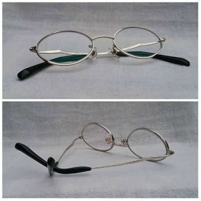 แว่นสายตายาวเบต้า - ไททาเนียม  แบรนด์หรูฝรั่งเศสทศวรรษที่ 2010's  โมเดลคลาสสิคยุคซิวิลวอร์ 'วงรีเล็ก'  เลนส์มัลติโค้ท  ใสปิ๊ง !  ค่าสายตา +200  Authentic CHARLES JOURDAN handmade in Japan