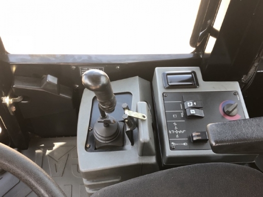 ขายรถตักล้อยาง CAT 910H นำเข้าเองจากญี่ปุ่น สภาพสวยพร้อมใช้ มีVDOการทำงานครับ