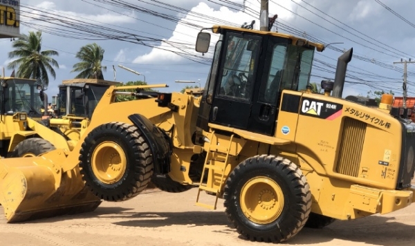 ขายรถตักล้อยาง CAT 924H แขนยาวพิเศษ นำเข้าเองจากญี่ปุ่น สภาพสวยพร้อมใช้ มีVDOการทำงานครับ