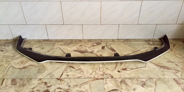 ขายลิ้นหน้ารถ TOYOTA รุ่น ALPHARD 2.4L,3.5L ปี08