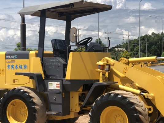 ขายรถตักล้อยาง KOMATSU WA80-3 นำเข้าเองจากญี่ปุ่น สภาพสวยพร้อมใช้งาน มีVDOการทำงานครับ ขายรถตักล้อยาง KOMATSU WA80-3 นำเข้าเองจากญี่ปุ่น สภาพสวยพร้อมใช้งาน มีVDOการทำงานครับ