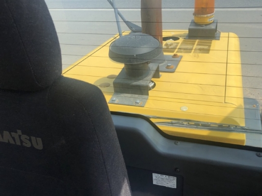 ขายรถตักล้อยาง KOMATSU WA100-6 ปี 2013 นำเข้าเองจากญี่ปุ่น สภาพสวยพร้อมใช้งาน มีVDOการทำงานครับ