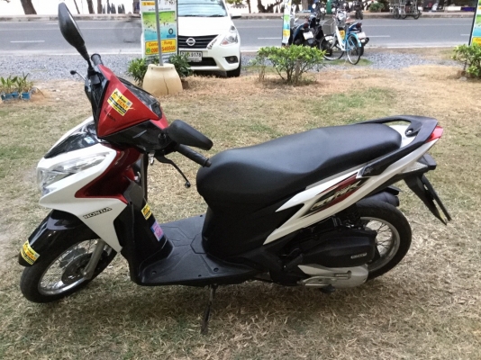 ขายมอเตอร์ไซด์ Honda Click 125i ปี 58 ภาษีไม่ขาด รถสภาพเยี่ยม บำรุงรักษาอย่างดี พร้อมใช้งาน