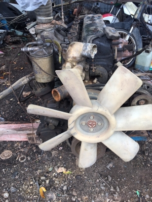 ขายเครื่องisuzu 6BG1 175แรง68000บาท 0816278866พร้อมใช้งาน