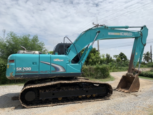 ขาย 1,485,000 บาท  KOBELCO  SK 200 YN 12 SUPER  14,xxx ชั่วโมง เครื่องดี ปั้มแรง โซ่ใหม่ 2 ข้าง เลอนเลอร์เต็ม ช่วงล่างเต็ม  เอวแน่น แอร์หนาว  สภาพพร้อมใช้  เอกสารแจ้งจำหน่าย   รถอยู่นครปฐม  โทร 0626426323