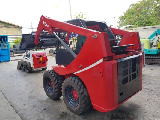 บ๊อบแคท TCM 709 เก่านอกไม่เคยใช้งานในไทย คล่องตัว เครื่องยนต์ดี ระบบดี  4สูบ ราคา 380,000'บาท  สนใจโทร 083-4355829 081-8416818 รับรองคุณภาพ ติดต่อสอบถามได้ที่  กดไปที่ลิ้งค์้เพื่อสอบถาม   Line: https://line.me/R/ti/p/\%40zbk0541k