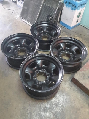 กะทะผ่า 6รู139 ขอบ16*8 et-25 สภาพดี สวยๆ 1ชุด