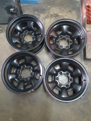 กะทะผ่า 6รู139 ขอบ16*8 et-25 สภาพดี สวยๆ 1ชุด