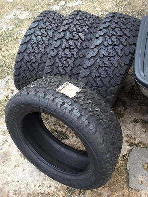 ยางใหม่ค้างปี18 Maxxis AT980 ขนาด 265-55-20 มี 1ชุด ยางใหม่ค้างปี18 Maxxis AT980 ขนาด 265-55-20 มี 1ชุด