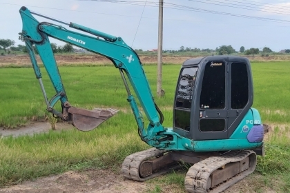 ขาย!! &gt;&gt;&gt; Komatsu Pc40 รุ่น 7 สภาพดี ระบบครบๆ &lt;&lt;&lt; เบอร์ติดต่อ 098-7155789 086-4631102