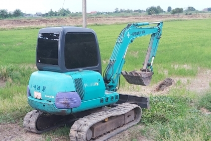 ขาย!! &gt;&gt;&gt; Komatsu Pc40 รุ่น 7 สภาพดี ระบบครบๆ &lt;&lt;&lt; เบอร์ติดต่อ 098-7155789 086-4631102