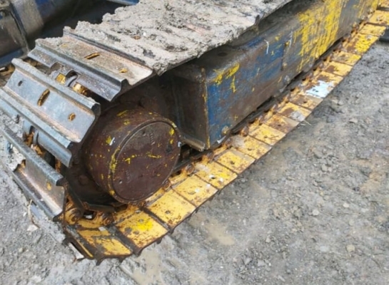 ขาย!! &gt;&gt;&gt; Komatsu PC20 รุ่น 6 หัวเก๋ง โซ่ใหม่ &lt;&lt;&lt; เบอร์ติดต่อ 098-7155789 086-4631102