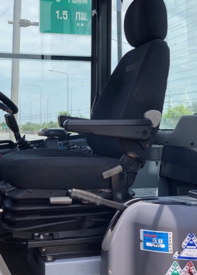 ขายรถตักล้อยาง KOMATSU WA200-6 ปี 2013 นำเข้าเองจากญี่ปุ่น สภาพสวยพร้อมใช้งาน มีVDOการทำงานครับ