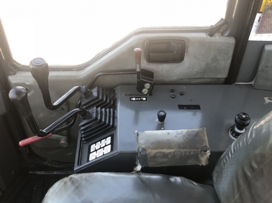 ขายรถตักล้อยาง KOMATSU WA300-3E นำเข้าเองจากญี่ปุ่น สภาพสวยพร้อมใช้ มีVDOการทำงานครับ