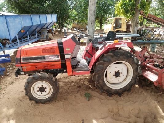 Mitsubishi 24 แรง 4x4 Mitsubishi 24 แรง 4x4